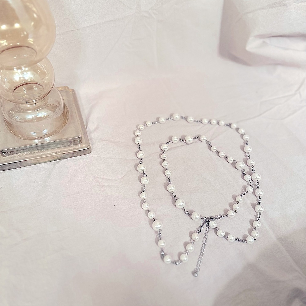 White Pearl Necklace